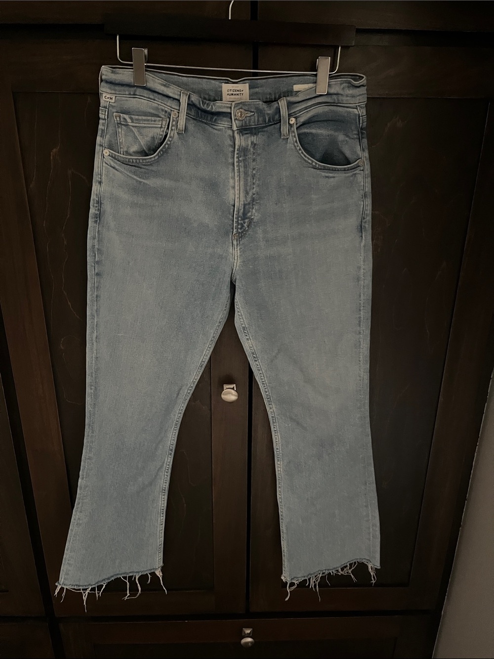 Citizens Of Humanity Isola Light Blue Cropped Jeans with Frayed Hem